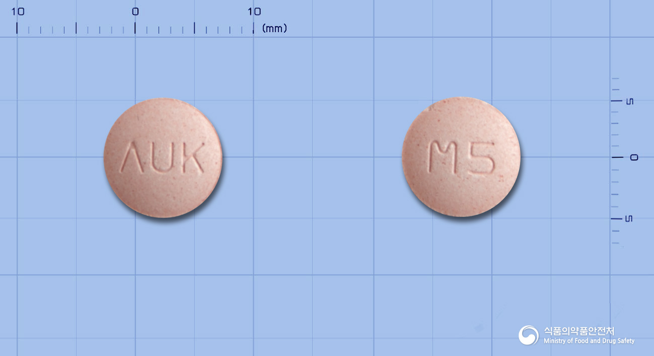 몬테스코츄정5mg(몬테루카스트나트륨) 낱알 사진